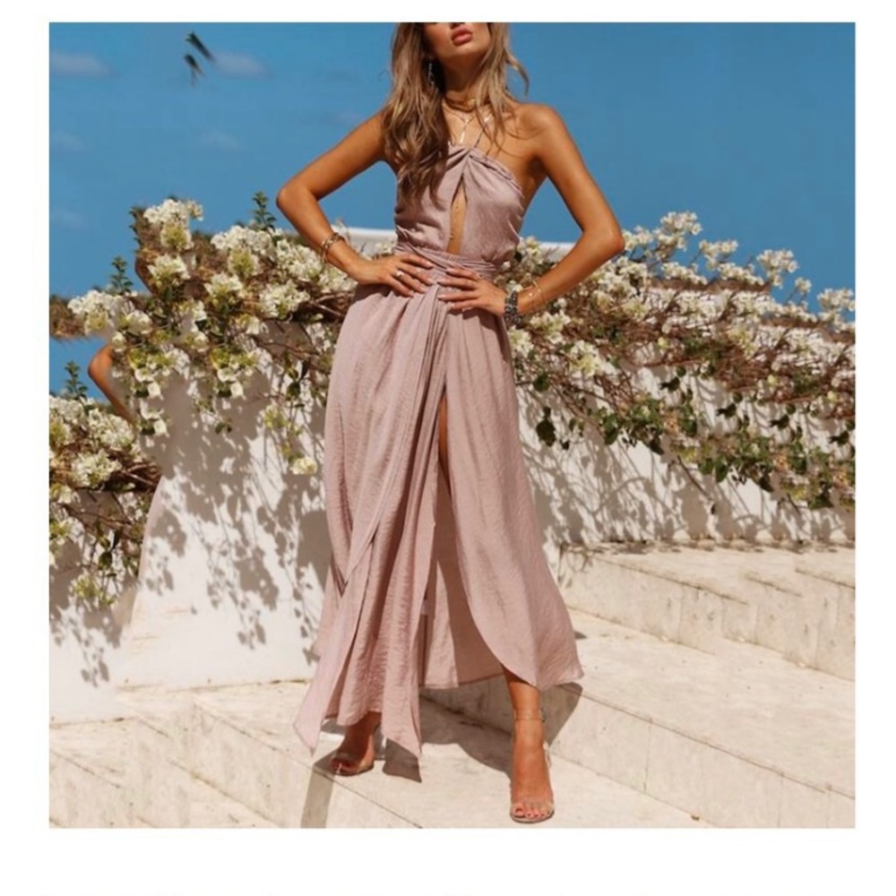 Silk midi dress. Size small
